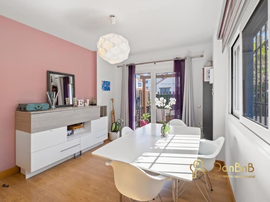 הוילה Alhaurín de la Torre Casa Pareada En Los Pinos De Alhaurin Malaga מראה חיצוני תמונה