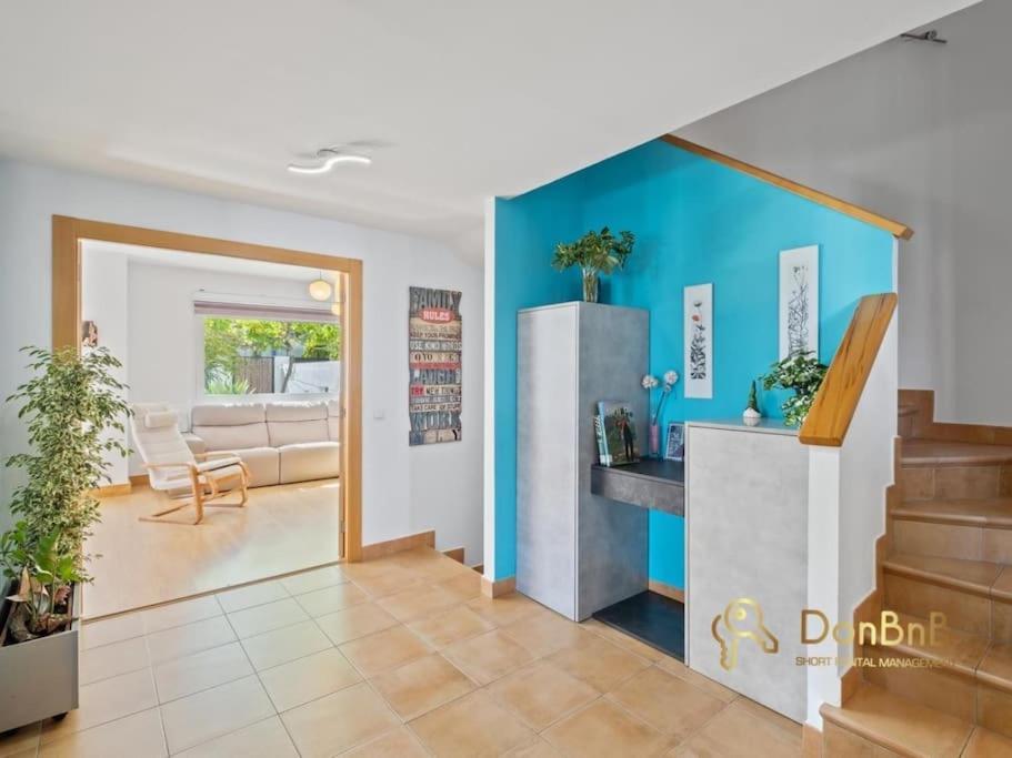הוילה Alhaurín de la Torre Casa Pareada En Los Pinos De Alhaurin Malaga מראה חיצוני תמונה