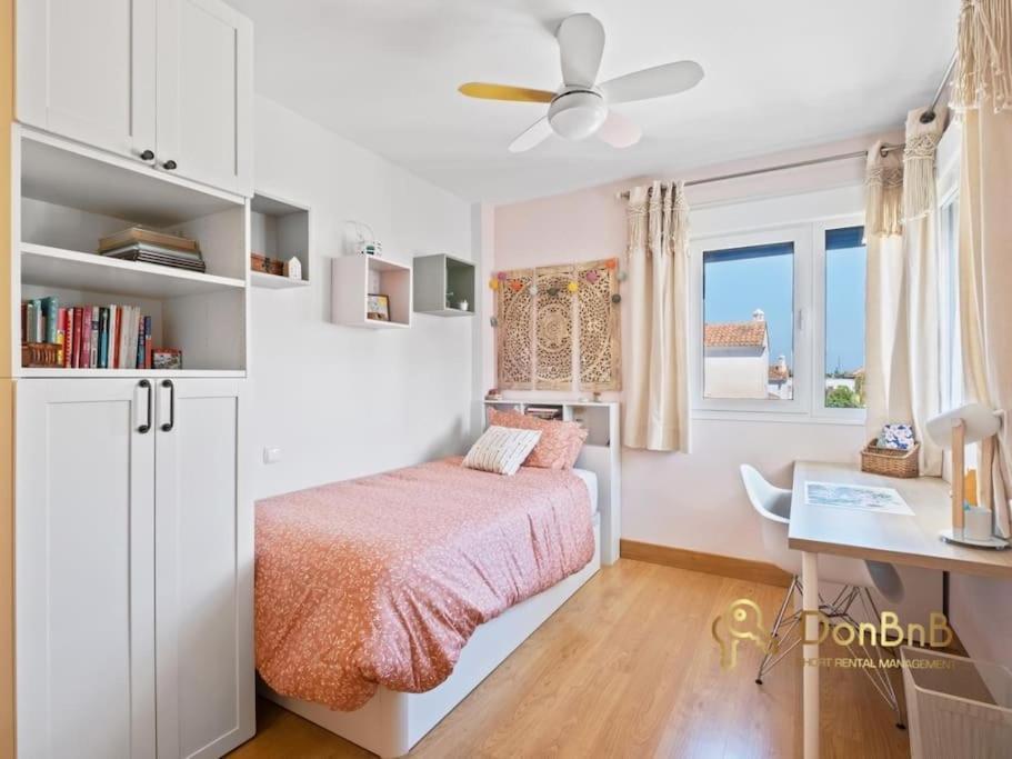 הוילה Alhaurín de la Torre Casa Pareada En Los Pinos De Alhaurin Malaga מראה חיצוני תמונה