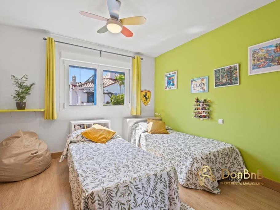 הוילה Alhaurín de la Torre Casa Pareada En Los Pinos De Alhaurin Malaga מראה חיצוני תמונה